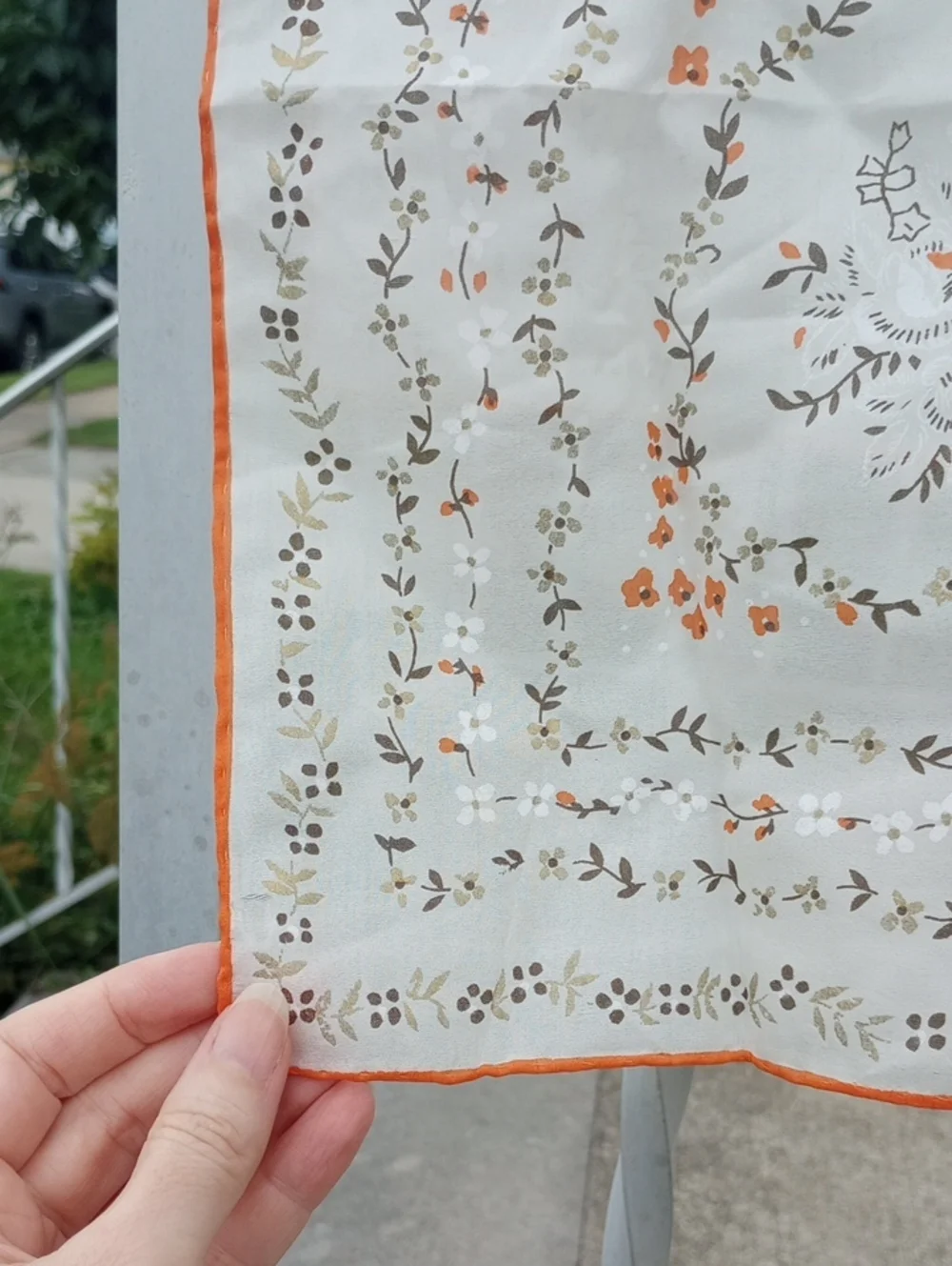 LIKE NEW Classic Floral Silk & Rayon Vintage Scarf. Cream Orange Green White